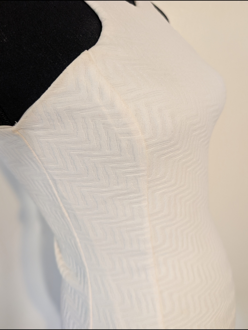 Style Rack Bundle 3/$20 White Textured Bodycon Mini Dress - Picture 10 of 10